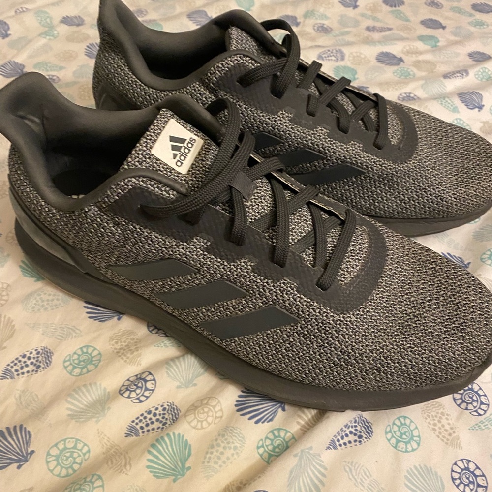 Men’s Adidas Sneakers